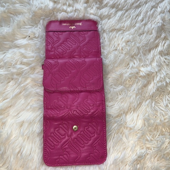 Juicy Couture - Vintage Pink Wallet - Picture 5 of 7